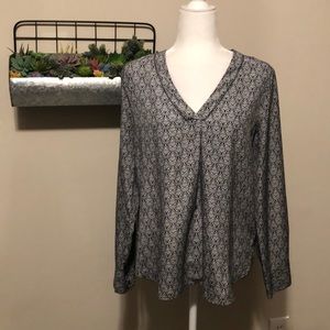JCrew Long Sleeve Drapey Vneck Patterned Blouse